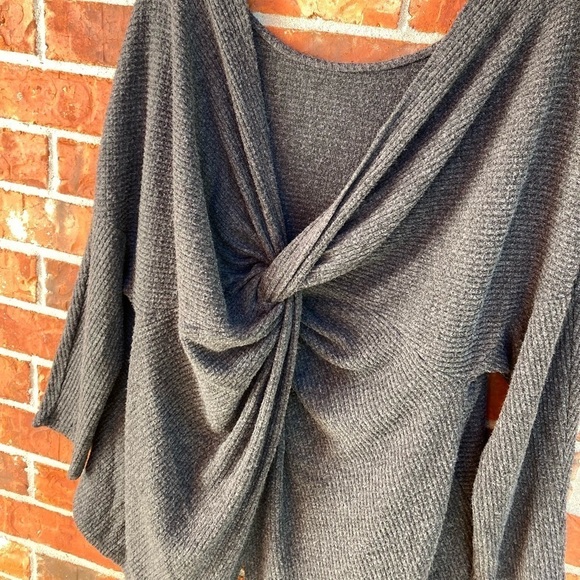 1. State Womens Large Gray Twist Vback Waffle Knit Sweater - Picture 5 of 11